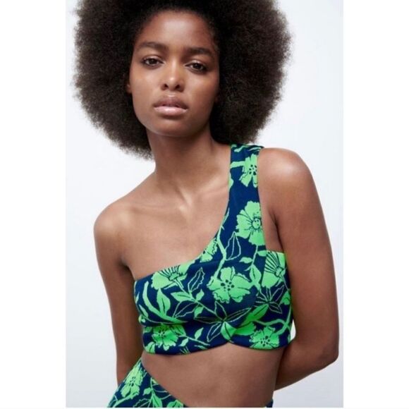 New Zara Floral One Shoulder Asymmetric Neckline Crop Top Size Small - Picture 1 of 6